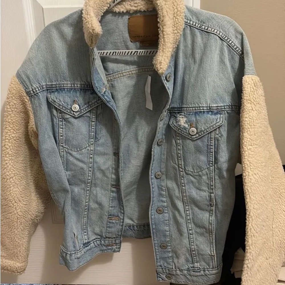 American Eagle Outfitters Blue Denim Jacket with Cream Sherpa